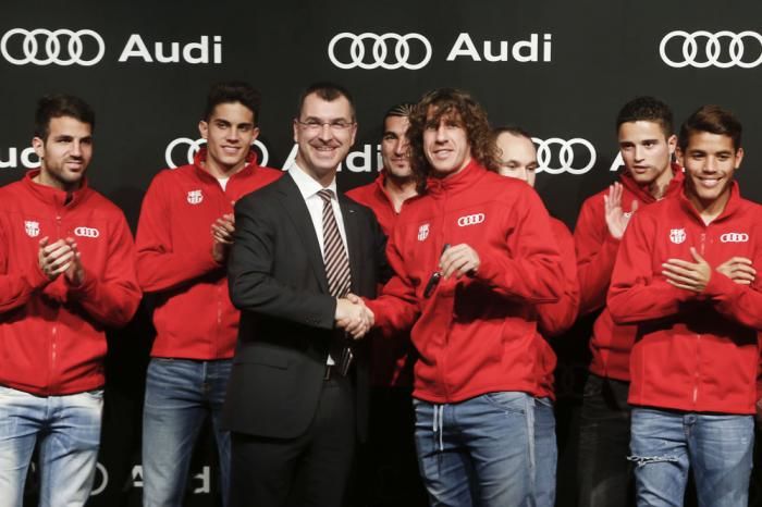 Audi a livrat o flotă de maşini pentru toţi jucătorii Barcelonei. Messi a ales un Audi Q5 - Poza 8