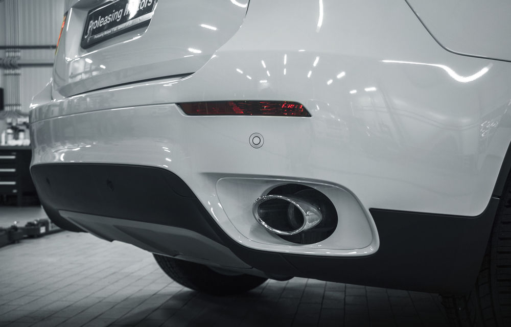 Vizită la „estetician”: de la BMW X6 standard la BMW X6 M Performance - Poza 8