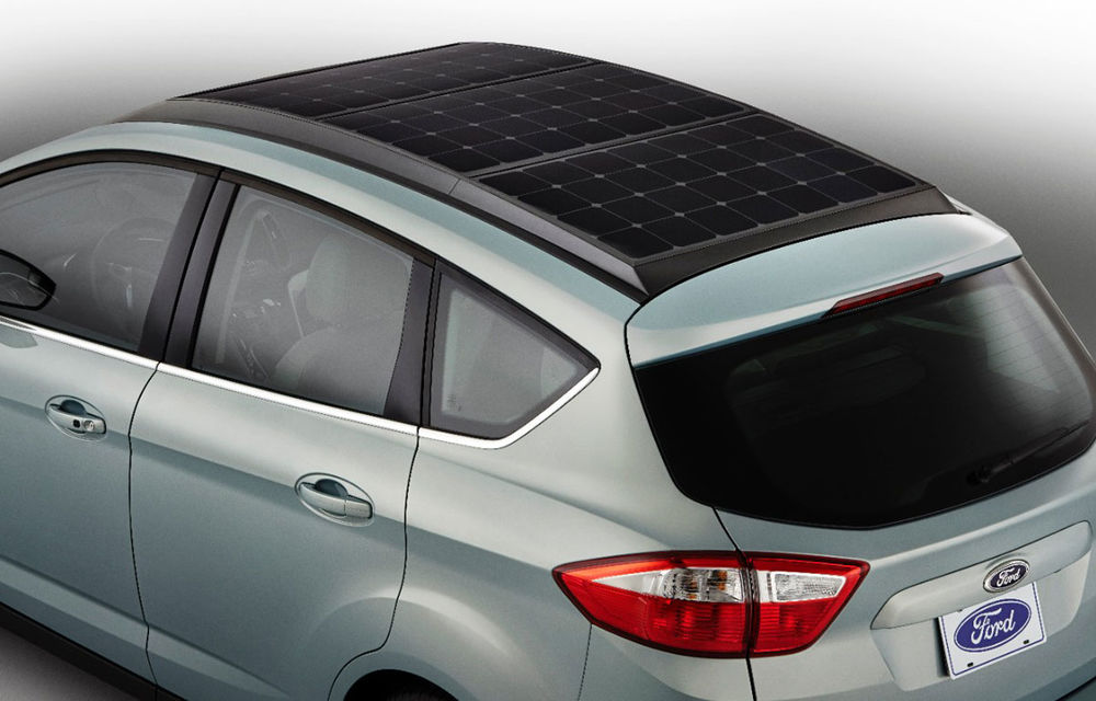 Ford C-Max Solar Energi Concept promite alimentarea bateriilor mașinii prin panourile solare de pe plafon - Poza 6