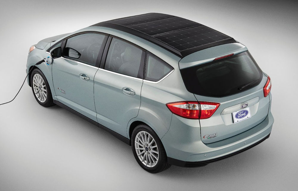 Ford C-Max Solar Energi Concept promite alimentarea bateriilor mașinii prin panourile solare de pe plafon - Poza 7