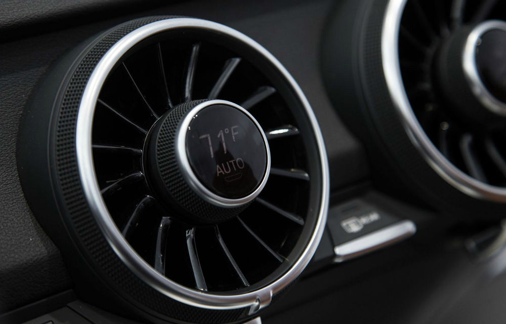 Audi TT îşi dezvăluie parţial interiorul la CES 2014, primul eveniment al anului din lumea IT - Poza 5