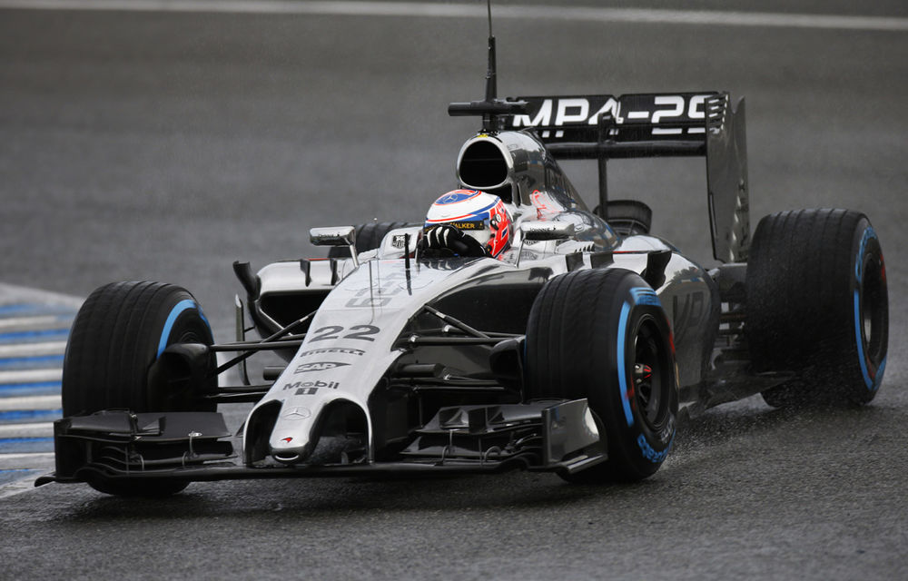 Button, cel mai rapid în a doua zi de teste de la Jerez. Red Bull a abandonat sesiunea - Poza 1