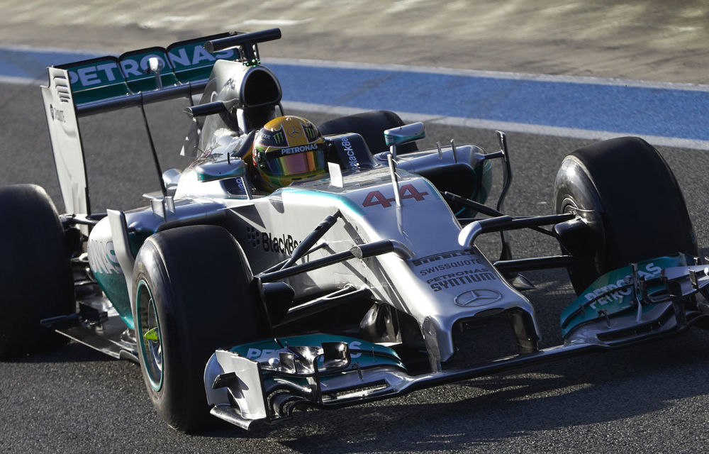 Hamilton: &quot;Noile pneuri Pirelli sunt mai durabile&quot; - Poza 1