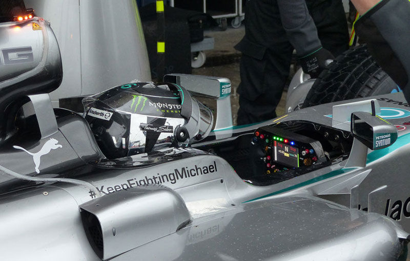 Volanul de Formula 1 va include un display LCD de 4.3&quot; începând din 2014 - Poza 3