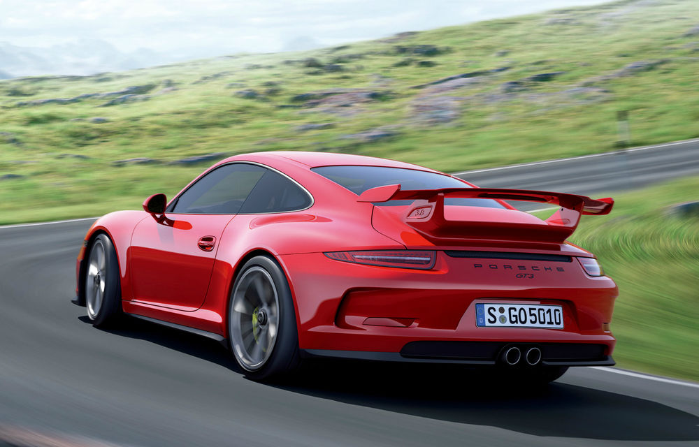 Porsche opreşte temporar livrările pentru modelul 911 GT3 - Poza 1