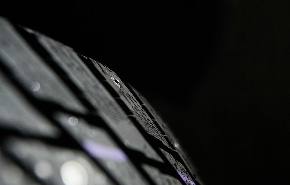 Nokian prezintă un nou concept de pneu de iarnă: ţinte retractabile, comandate de şofer - Poza 3