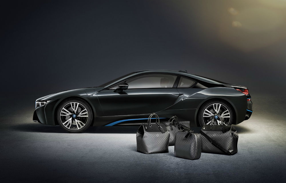 Louis Vuitton a creat un set dedicat de genţi pentru BMW i8 - Poza 1