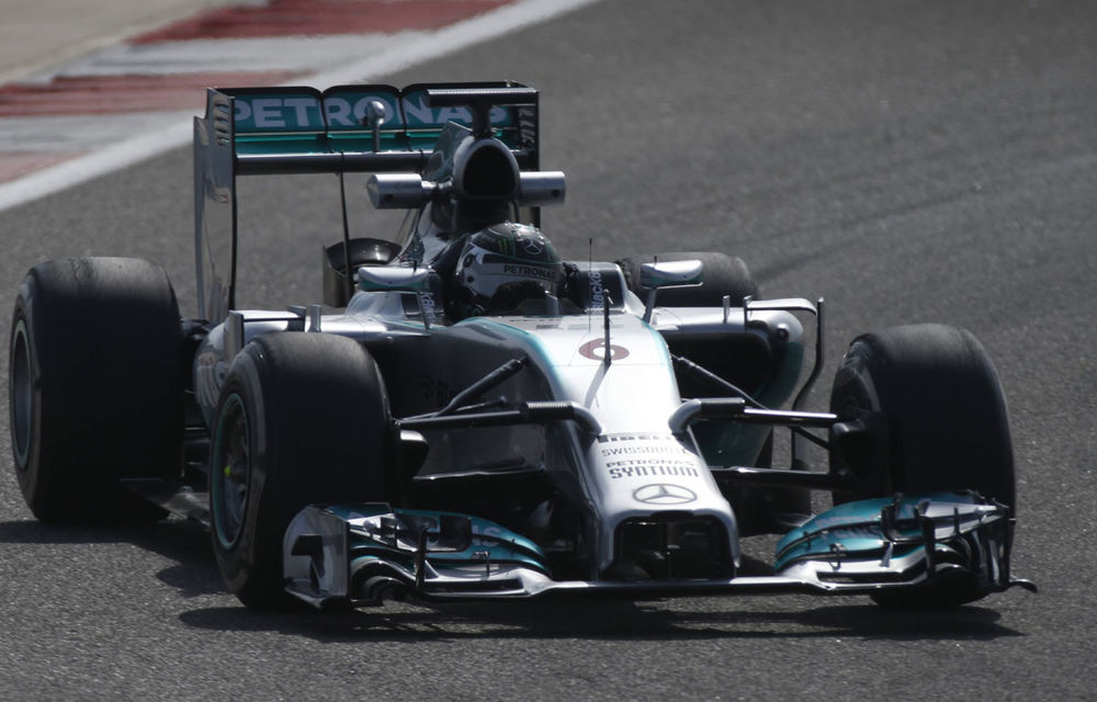 Red Bull: &quot;Mercedes ar putea câştiga în Australia cu două tururi în faţa tuturor&quot; - Poza 1