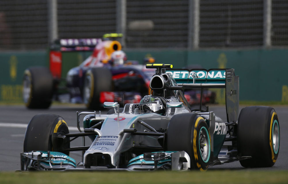 Ferrari şi Mercedes sugerează că Red Bull trebuia să folosească senzorii FIA pentru combustibil - Poza 1