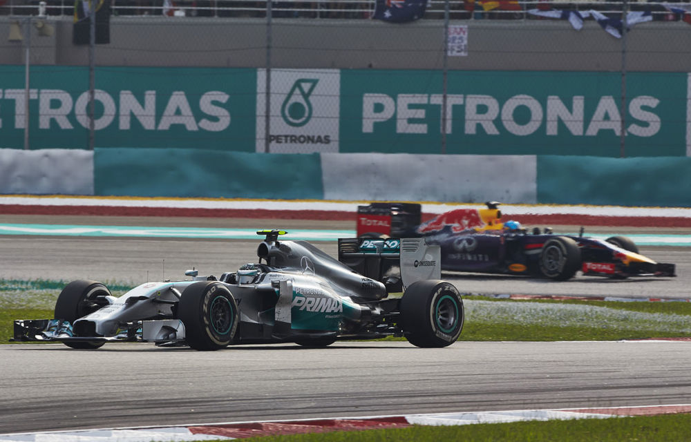 Mercedes şi Red Bull se contrazic în privinţa potenţialelor performanţe din Bahrain - Poza 1