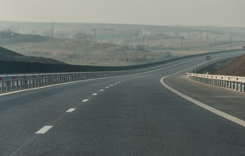 Ultimul segment al autostrăzii Sibiu-Orăştie va fi finalizat în luna noiembrie - Poza 1