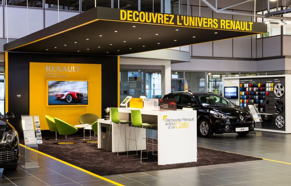 Renault Megane facelift a fost lansat în România alături de noul format de showroom - Poza 4