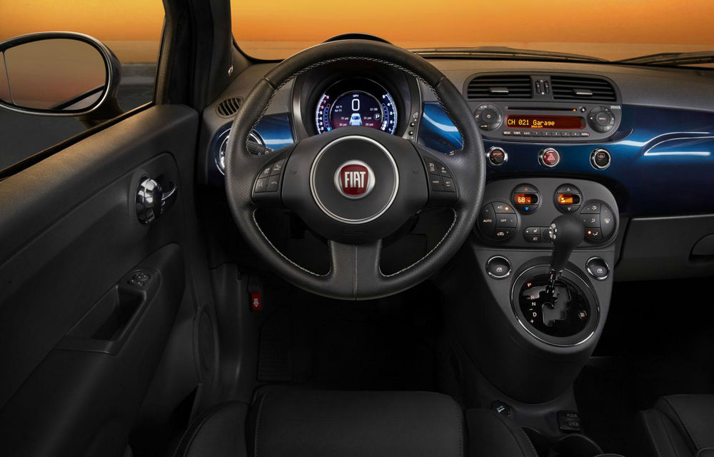 Fiat 500 primeşte un ecran de 7 inch cu ocazia faceliftului - Poza 1