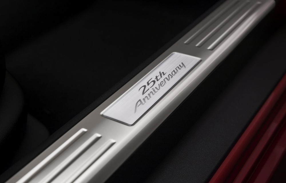 Mazda a prezentat o nouă ediţie aniversară a lui MX-5 şi platforma noii generaţii - Poza 17
