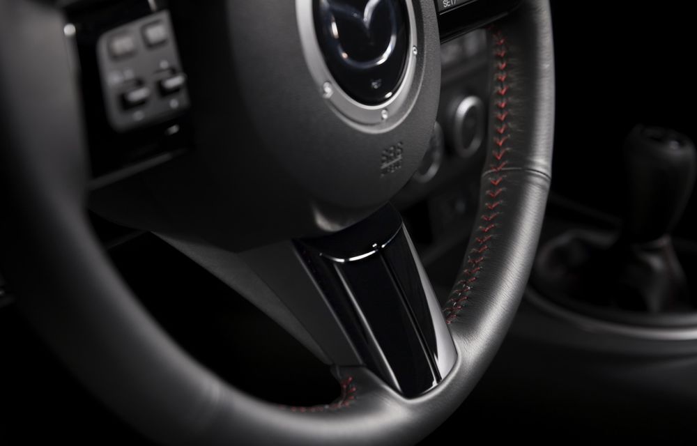 Mazda a prezentat o nouă ediţie aniversară a lui MX-5 şi platforma noii generaţii - Poza 15