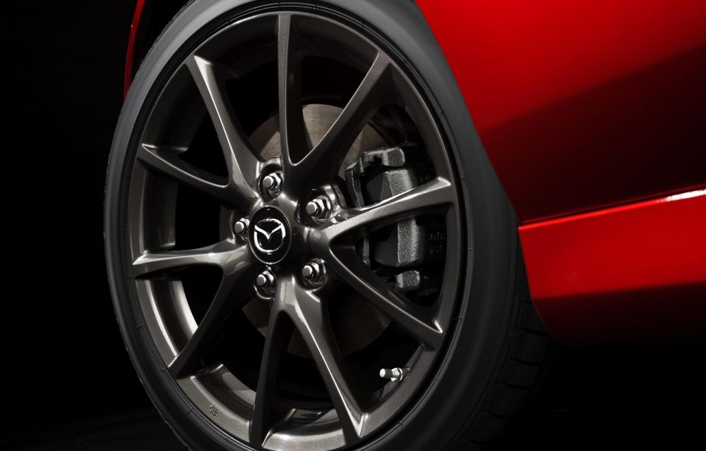 Mazda a prezentat o nouă ediţie aniversară a lui MX-5 şi platforma noii generaţii - Poza 8