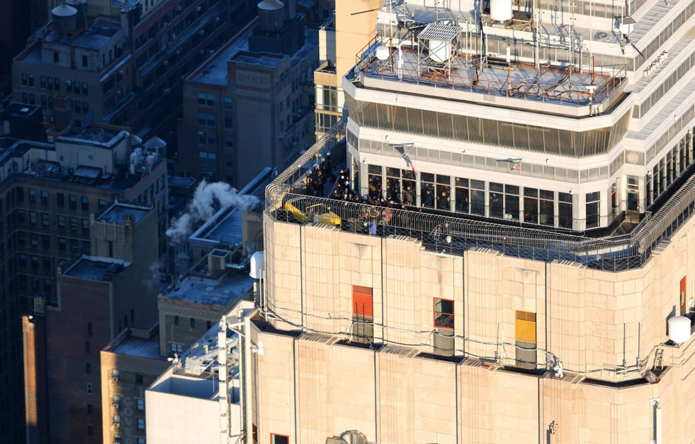 După 49 de ani, Mustang a revenit pe acoperişul Empire State Building - Poza 20