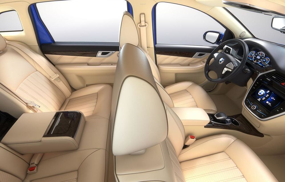 Mercedes şi chinezii de la BYD lansează modelul electric Denza, cu autonomie de 300 de kilometri - Poza 3