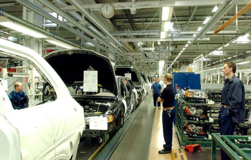 Volvo a terminat modernizarea uzinei unde va produce noul XC90 - Poza 1