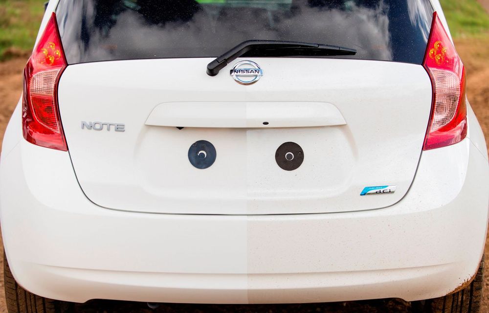 Nissan testează vopseaua care nu permite murdărirea maşinii - Poza 3