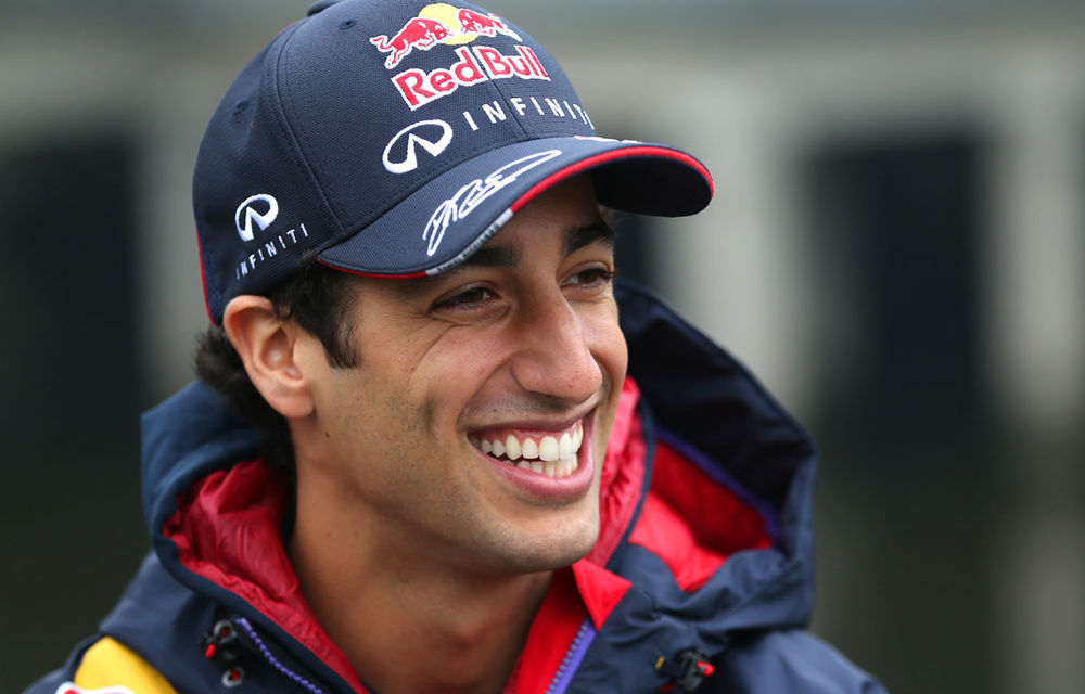 Red Bull admite că unii angajaţi au avut dubii în privinţa lui Ricciardo - Poza 1