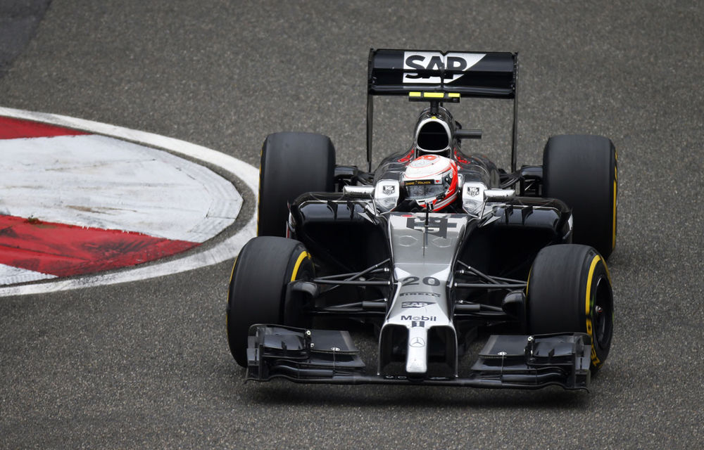 Magnussen, comparat cu Grosjean de şeful echipei McLaren - Poza 1