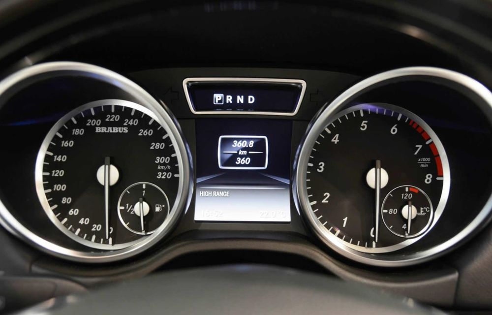 Brabus a modificat versiunea cabrio a modelului Mercedes-Benz G500 - Poza 9