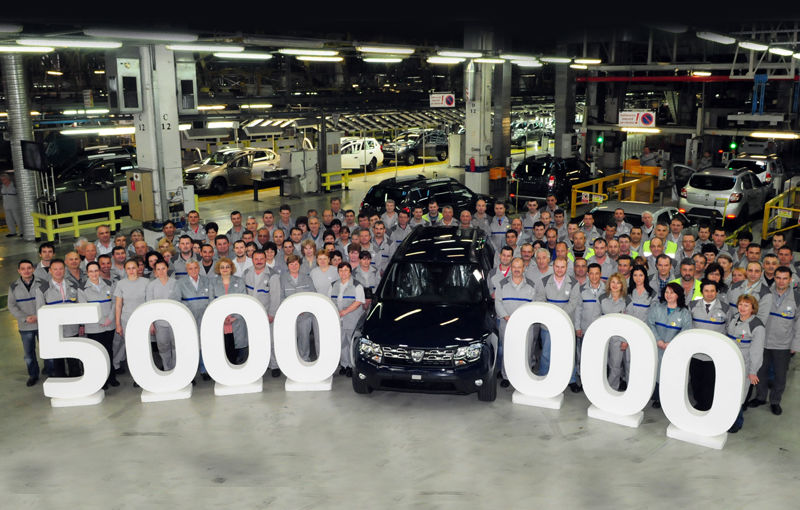 Uzina Dacia din Mioveni a produs cinci milioane de automobile - Poza 1