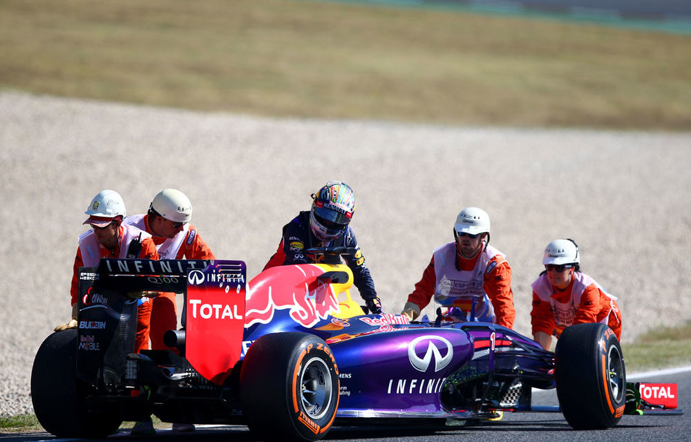 Vettel nu participă la a doua sesiune de antrenamente din Spania - Poza 1