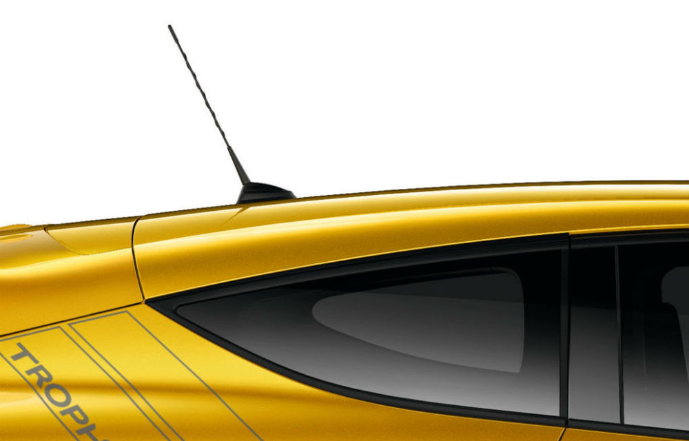 Renault Megane RS 275 Trophy - o nouă versiune extremă a hot-hatch-ului francez - Poza 7