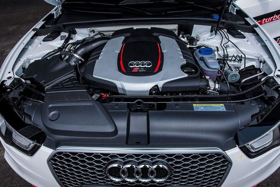 Audi RS5 TDI Concept - dovada că performanţa se poate face şi diesel - Poza 11