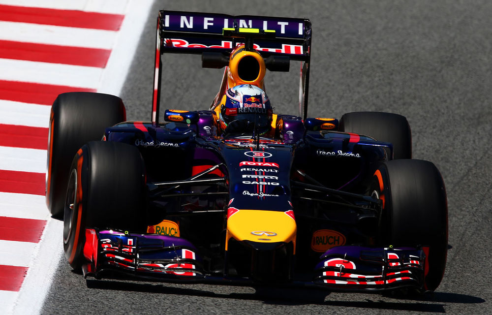 Presă: Red Bull a efectuat un test ilegal înainte de startul sezonului prin intermediul Toro Rosso - Poza 1