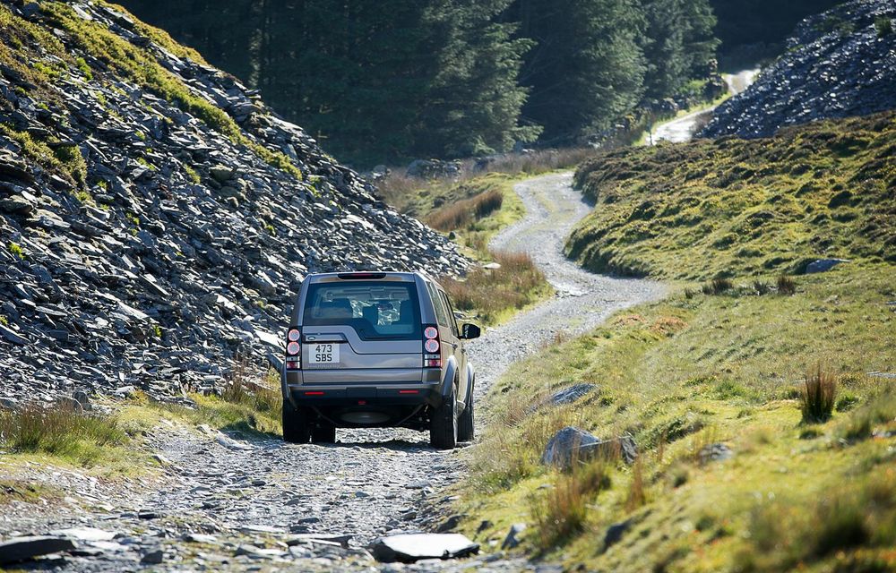 Land Rover Discovery primeşte o serie de îmbunătăţiri - Poza 17
