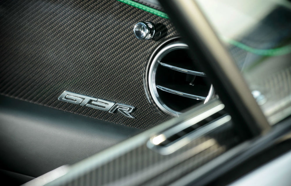 Bentley Continental GT3-R: Cel mai rapid Bentley din istorie va fi construit în doar 300 de exemplare - Poza 17