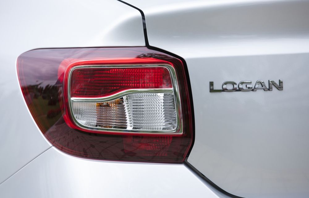 Dacia lansează ediţia specială Logan 10 ani: climatizare automată, comenzi pe uşi şi semnal în oglinzi - Poza 5