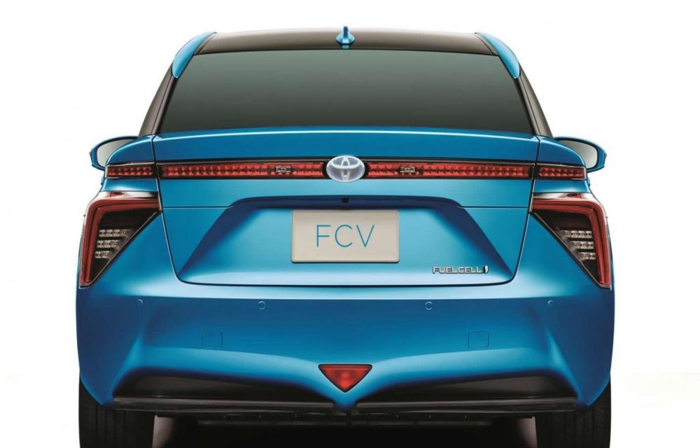 Toyota ne prezintă versiunea de serie a lui FCV, modelul său alimentat cu hidrogen pe care îl va lansa în 2015 - Poza 4