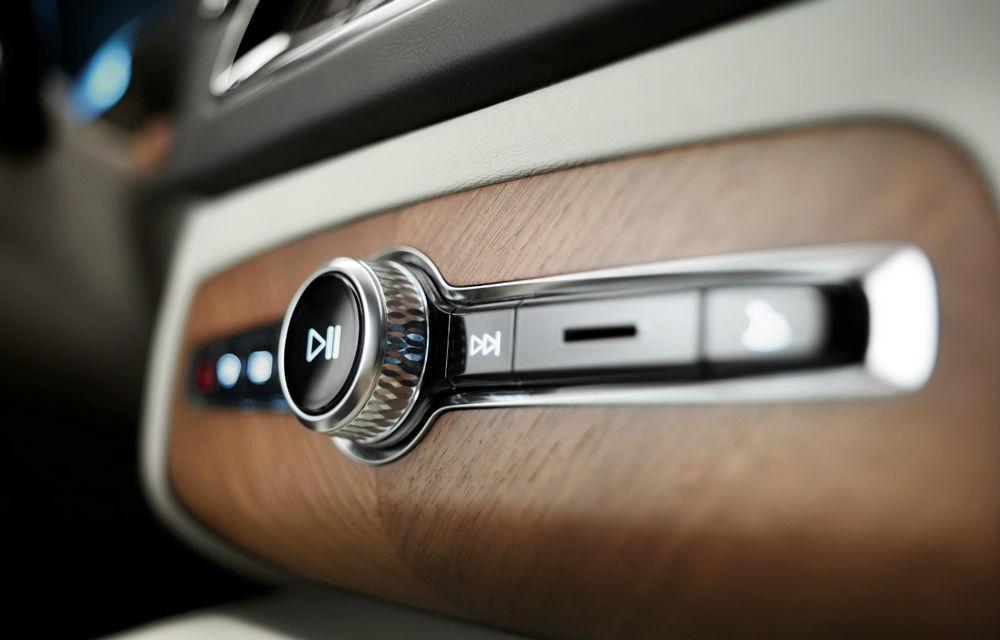 Viitorul Volvo S80 va prelua interiorul digitalizat al noului XC90 - Poza 10