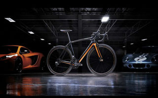 McLaren a construit o bicicletă care costă 20.000 de euro