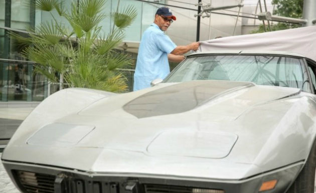 Un american s-a reîntâlnit cu maşina sa, un Chevrolet Corvette, la 33 de ani după ce a fost furată - Poza 3