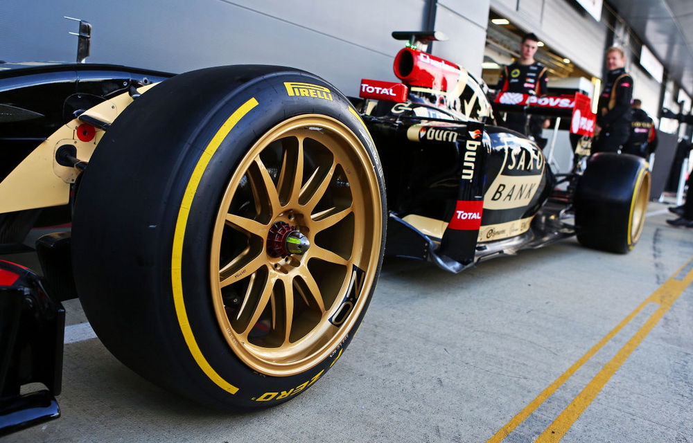 Lotus testează pneurile Pirelli cu jante de 18&quot; - Poza 2