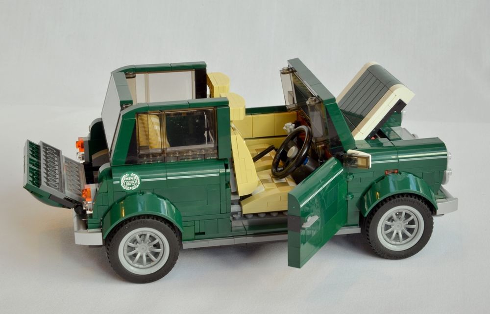 Mini Cooper este oferit şi în versiune LEGO: 1.077 de piese completează maşina de 25 de centimetri lungime - Poza 17