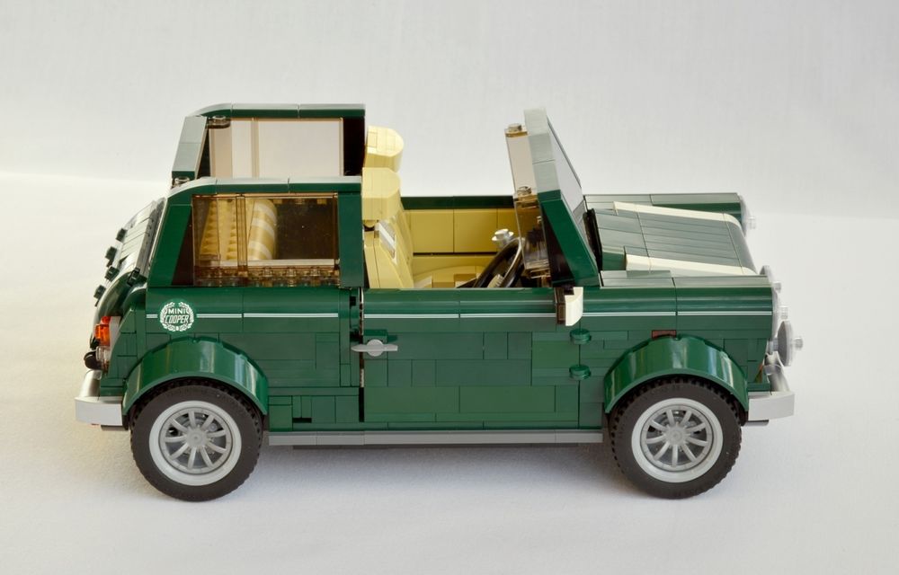 Mini Cooper este oferit şi în versiune LEGO: 1.077 de piese completează maşina de 25 de centimetri lungime - Poza 7