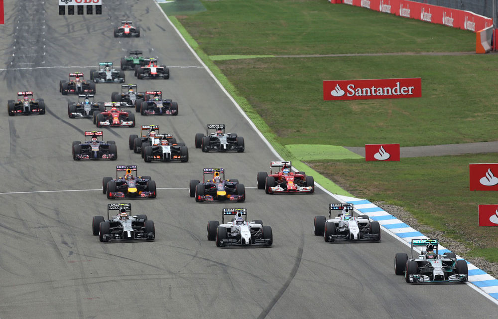 Ecclestone: &quot;Regulamentul ar putea fi modificat pentru a îmbunătăţi popularitatea F1&quot; - Poza 1