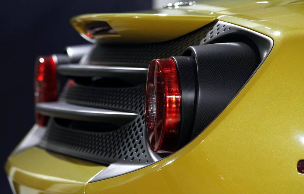 Zagato Lamborghini 5-95, modelul considerat iniţial a fi doar un concept, a primit o versiune de serie - Poza 4