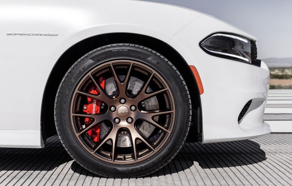 Dodge Charger SRT Hellcat devine cea mai puternică berlină din lume: 717 CP şi 880 Nm - Poza 2