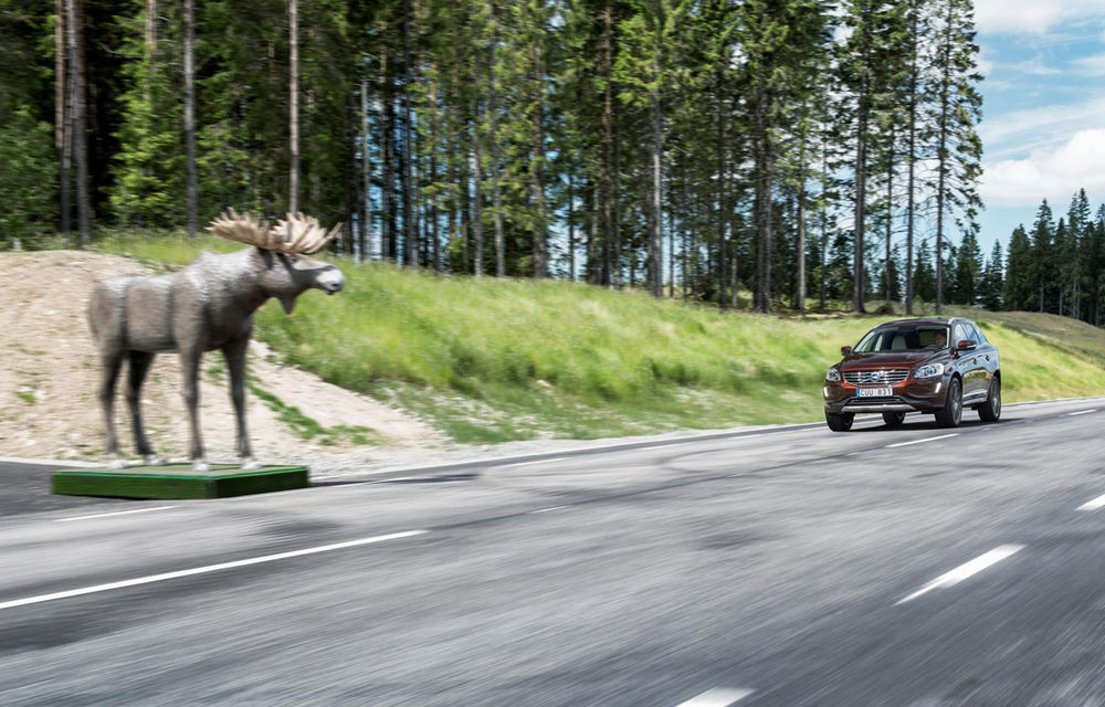 Volvo a construit un oraş-simulacru pentru a testa sistemele de siguranţă ale viitorului - Poza 10