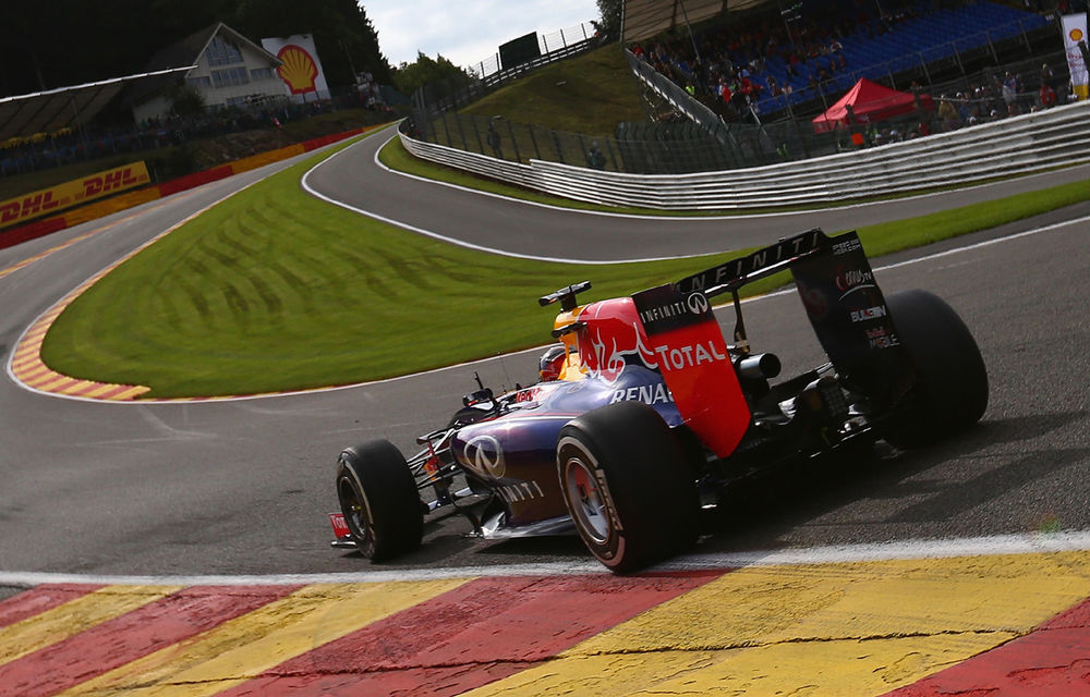 Vettel a epuizat toate cele cinci motoare permise de regulament pentru 2014 - Poza 1