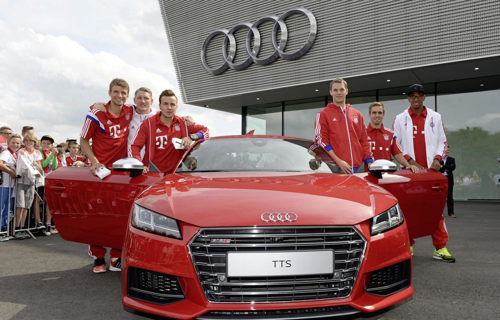 Fotbaliştii echipei Bayern Munchen au primit o flotă Audi şi un curs de pilotaj cu R8 - Poza 17
