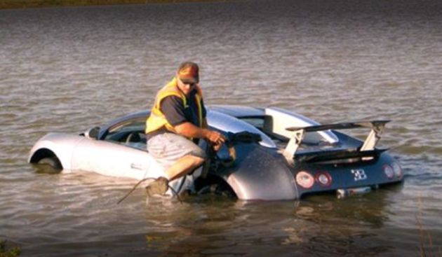 Şoferul care a intrat într-un lac cu un Veyron riscă să ajungă la închisoare pentru tentativă de fraudă - Poza 1
