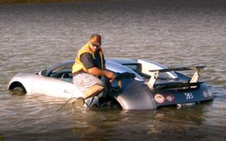 Şoferul care a intrat într-un lac cu un Veyron riscă să ajungă la închisoare pentru tentativă de fraudă